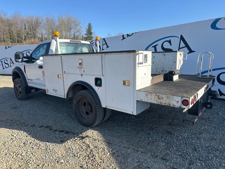 2019-ford-f550-image-3