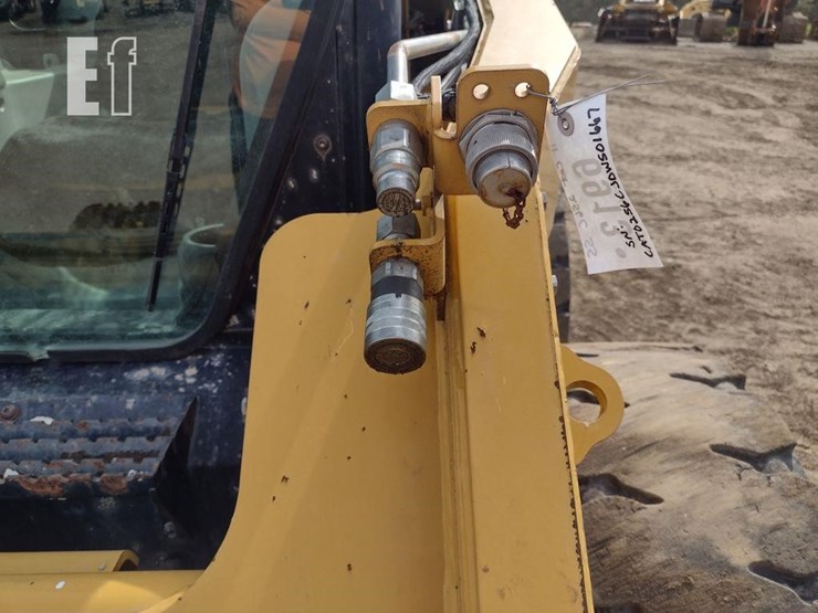 2011-caterpillar-256c-image-19