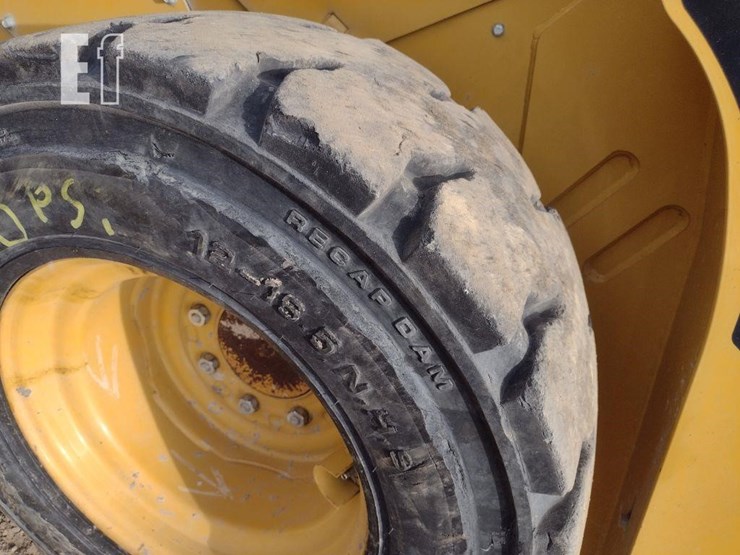 2011-caterpillar-256c-image-13