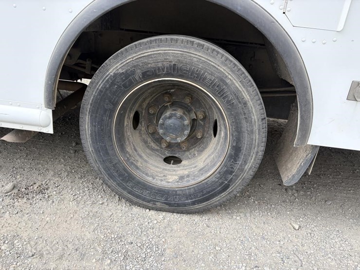 2008-utilimaster-workhorse-step-van-image-5