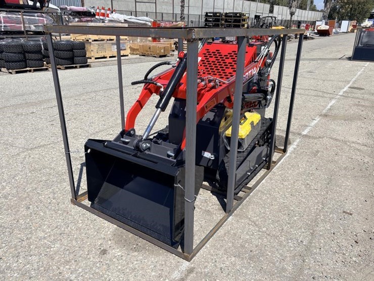 2026-agt-ysrt14-skid-steer-loader-image-1