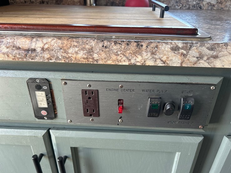 1999-kenworth-t600-image-95