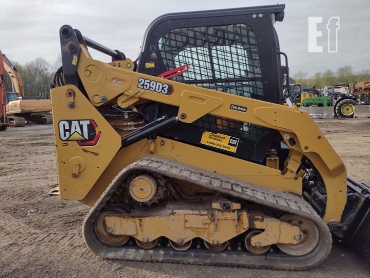 2020-caterpillar-259d3-image-22