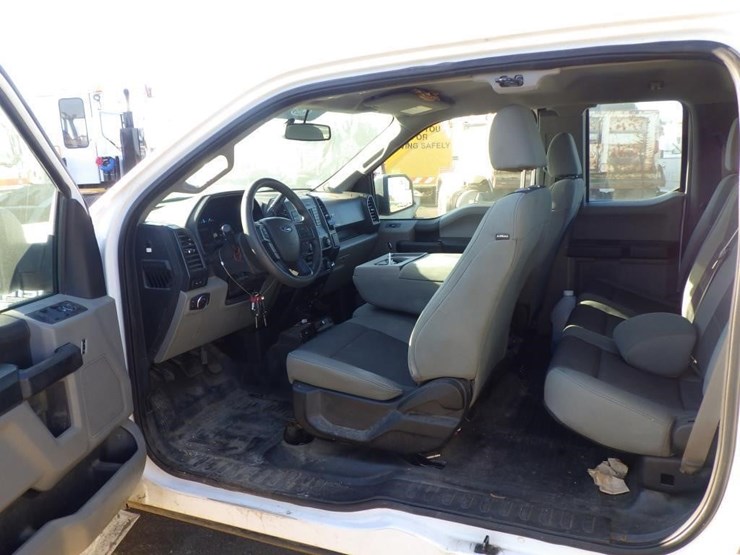 2017-ford-f150-image-6