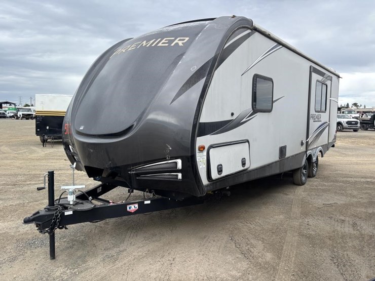 2020-premier-bl24rkpr20-travel-trailer-image-1