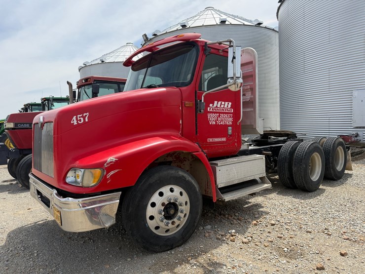 2007-international-9200i-image-1