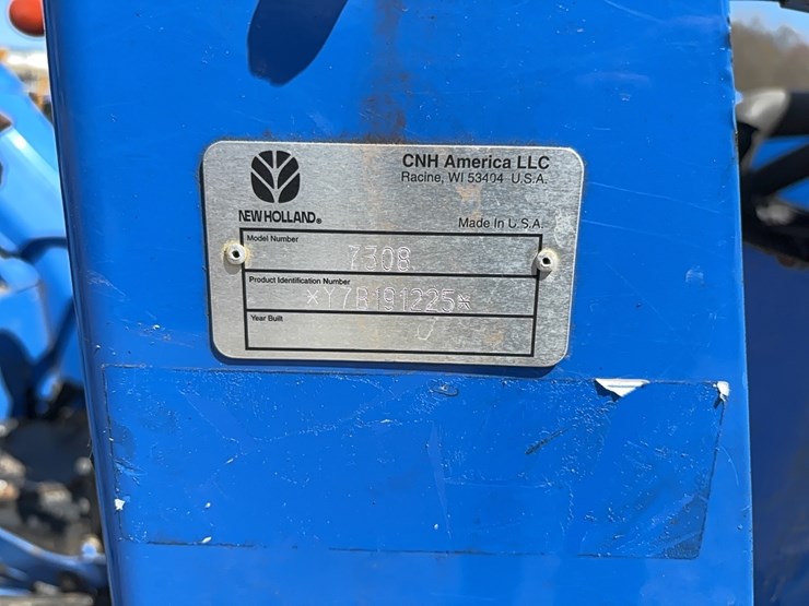 new-holland-tc30-image-9