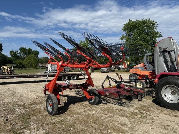 2024-kuhn-sr110-image-5