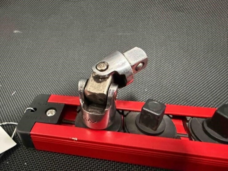 snap-on-sockets-image-4