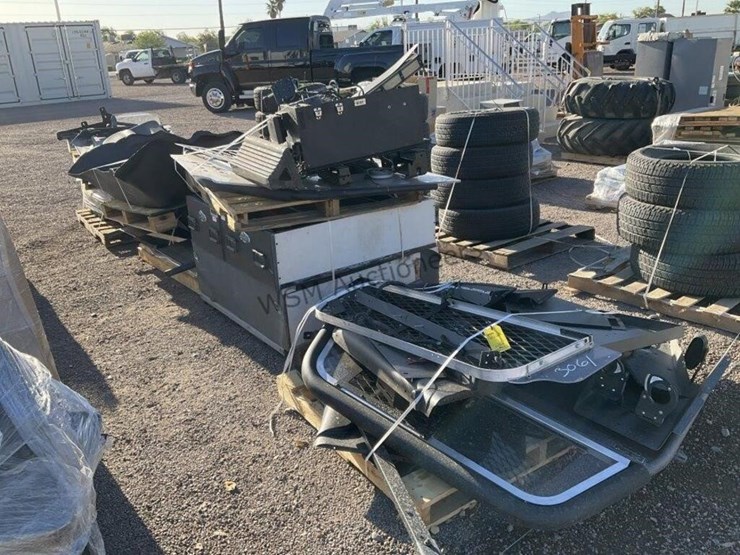 (4)-pallets-of-misc-automotive-seats,-toolboxes-&-image-1