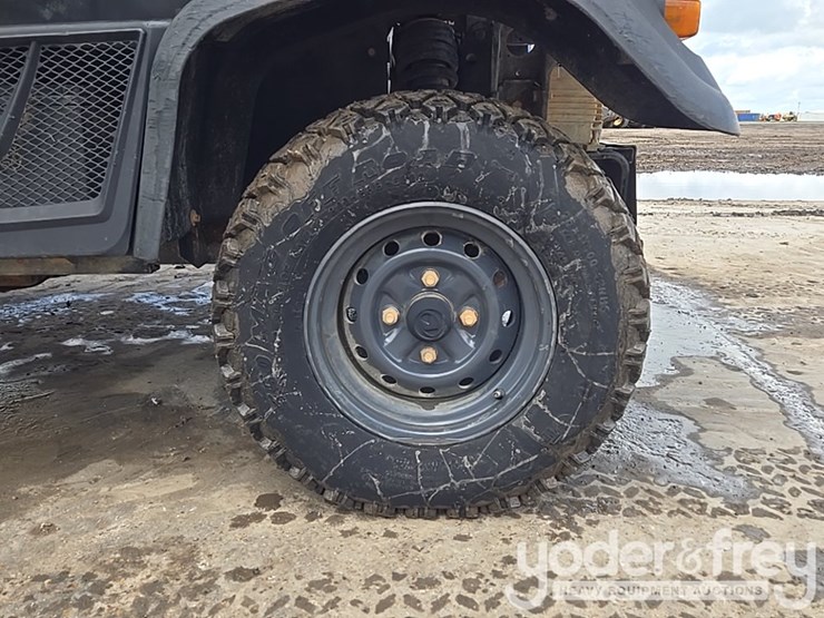 2017-kubota-rtv-x1140-image-13