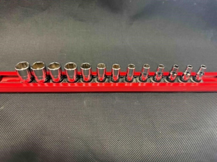 snap-on-13-sockets-image-1