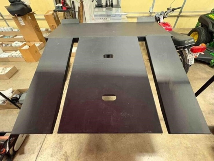 handy-b.o.b.air-lifft-1500-motorcycle-lift-image-1