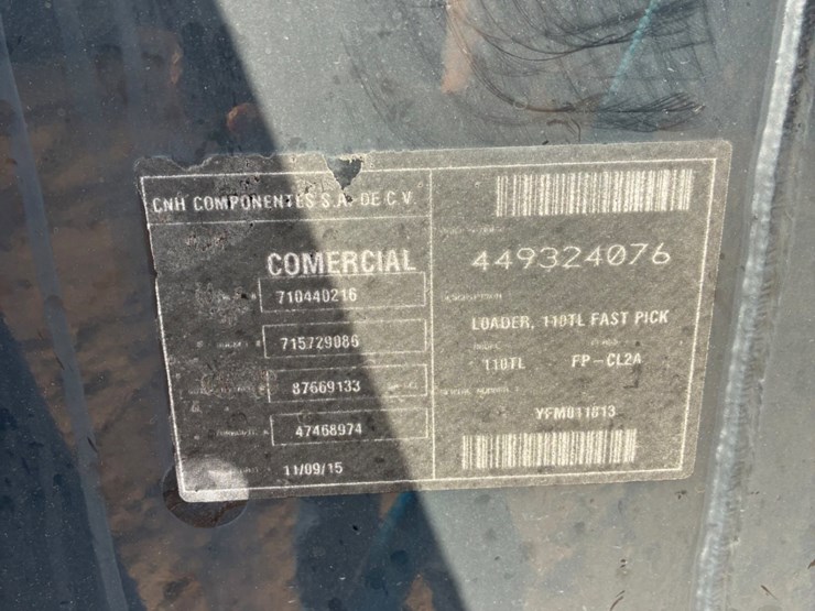 new-holland-110tl-image-4