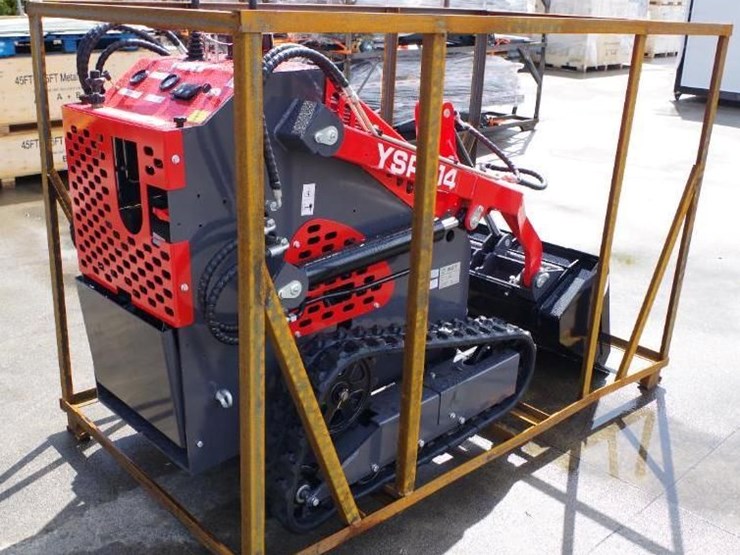2026-agt-industrial-ysrt14-stand-on-mini-skid-steer-loader,-6"-track-belts,-32"-bucket,-unused-image-4
