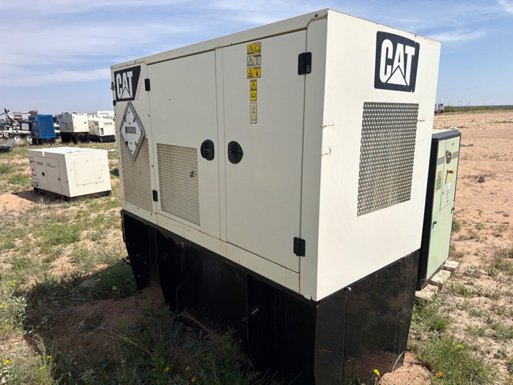 2012-caterpillar-d60-6-image-8