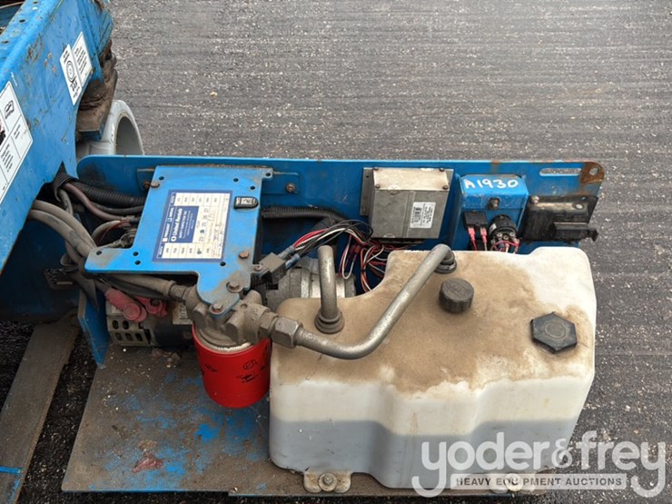 genie-gs1930-image-24
