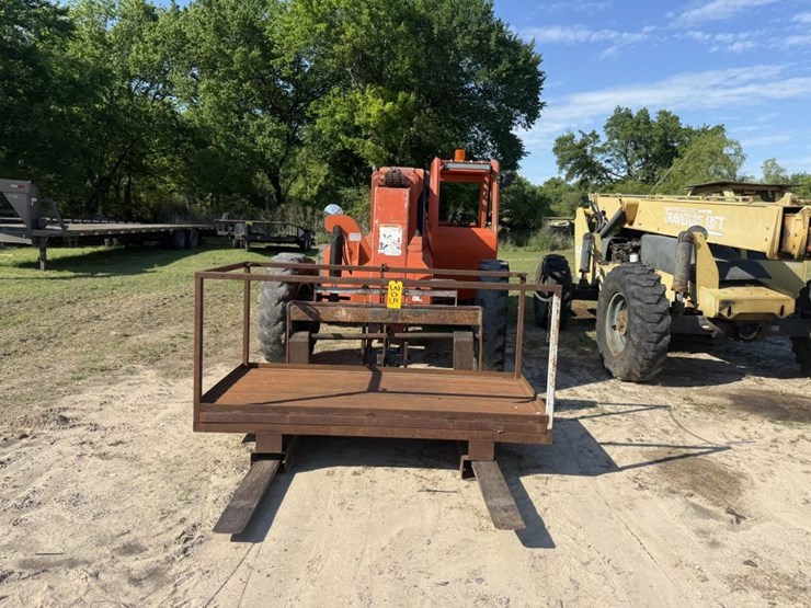 2005-sky-trak-6042-image-2