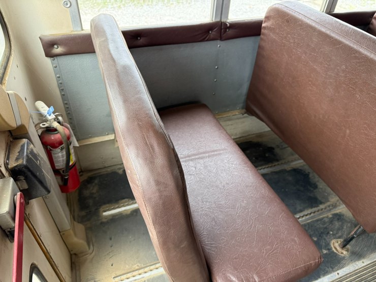 2000-international-3800-image-95