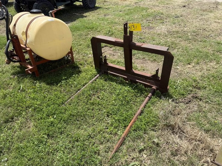 3pt-hay-spears-image-1