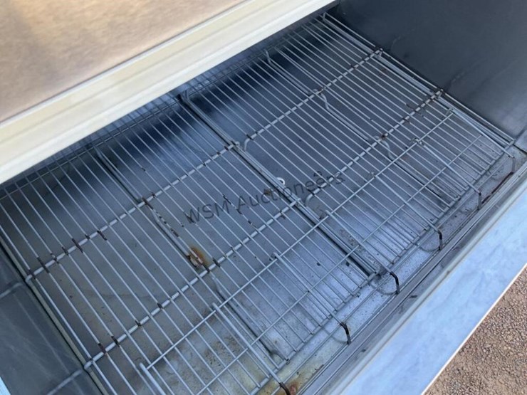 beverage-air-commercial-freezer-image-5