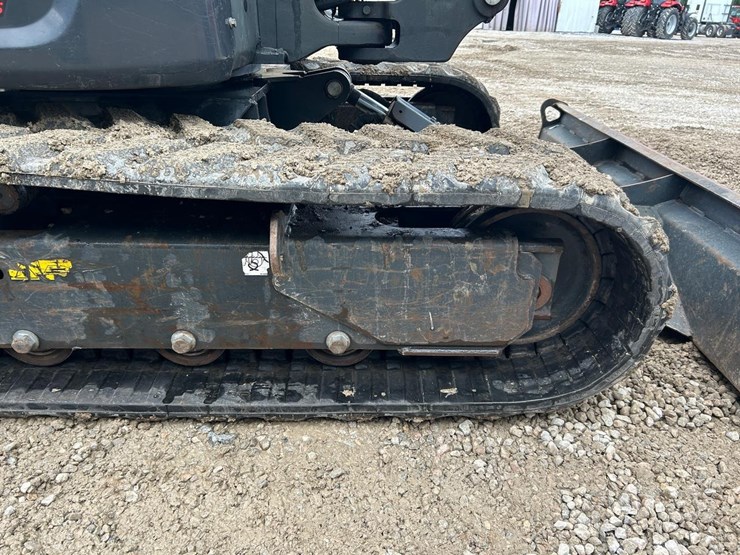 2022-bobcat-e60-image-14