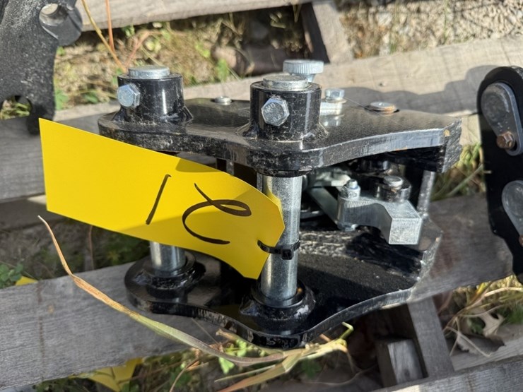 iranch-mini-ex-quick-coupler-image-1