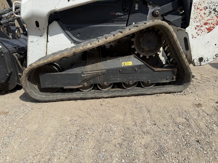 2023-bobcat-t76-image-9