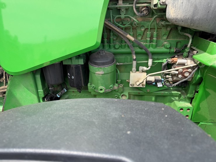 2007-john-deere-8330-image-55