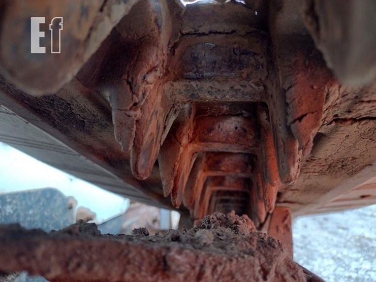 2013-bobcat-t770-image-30