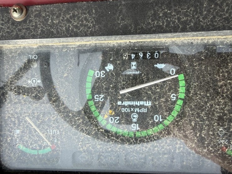 2018-mahindra-4530-image-19