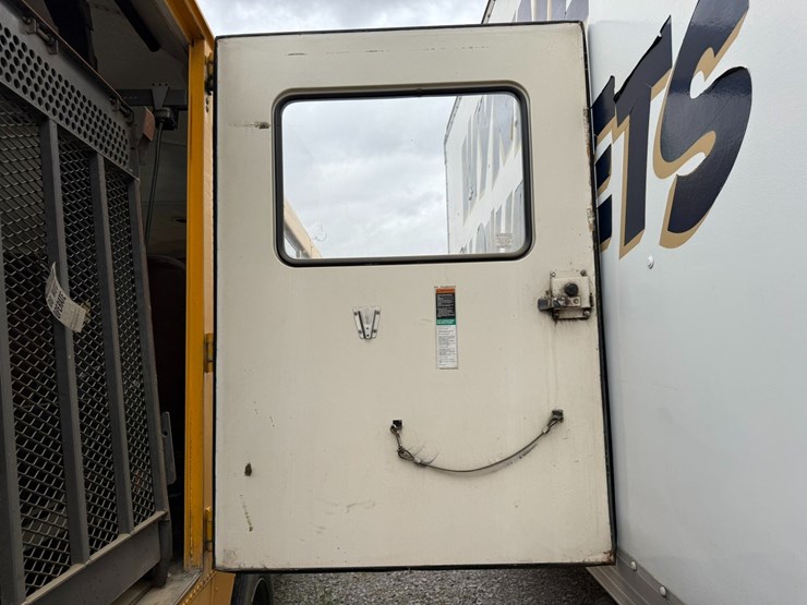 2000-international-3800-image-22