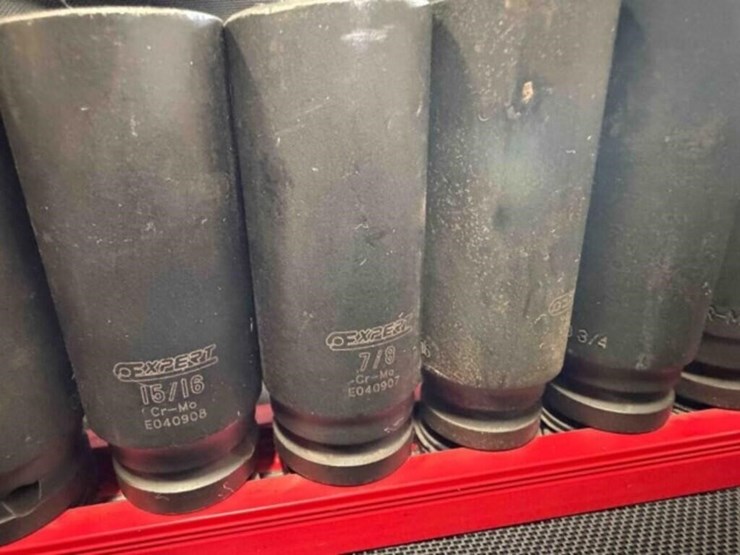 expert-deep-impact-sockets-image-2