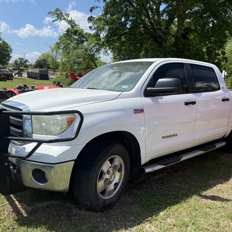 2012 TOYOTA TUNDRA SR5