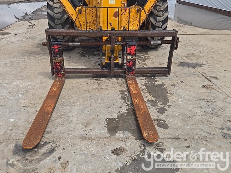 2018-jcb-510-56-image-23