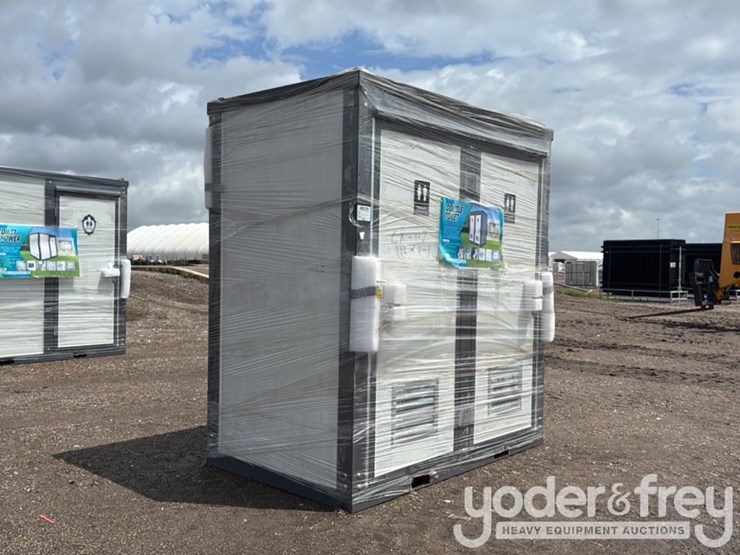 unused-110v-portable-toilets-c/w-double-closestools-image-7