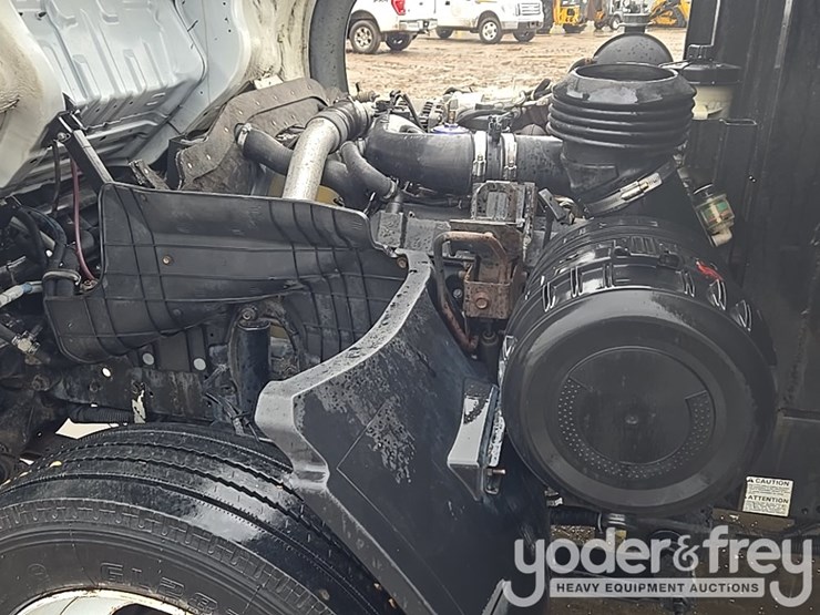 2006-ford-lcf-image-28
