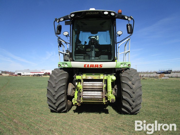 2012-claas-jaguar-960-image-2