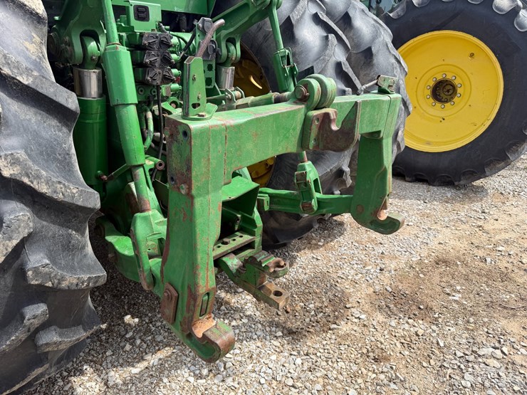 2007-john-deere-8230-image-21
