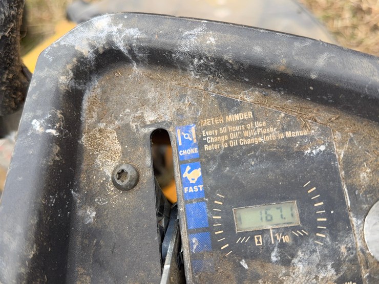 cub-cadet-rztl-zero-turn-mower-image-12