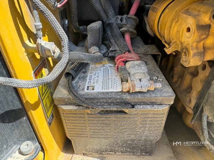 2018-caterpillar-259d-two-speed-compact-track-loader---needs-new-engine-image-30