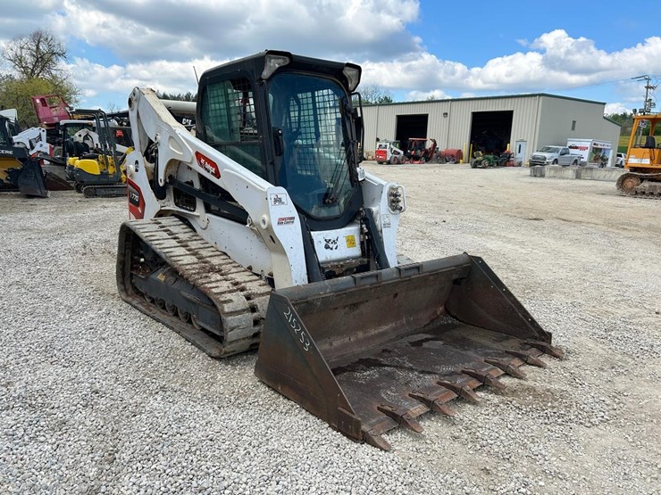 2023-bobcat-t770-image-6