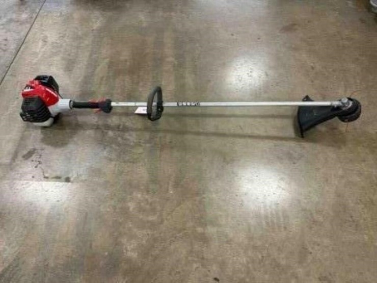 shindaiwa-t302-straight-shaft-trimmer-image-1