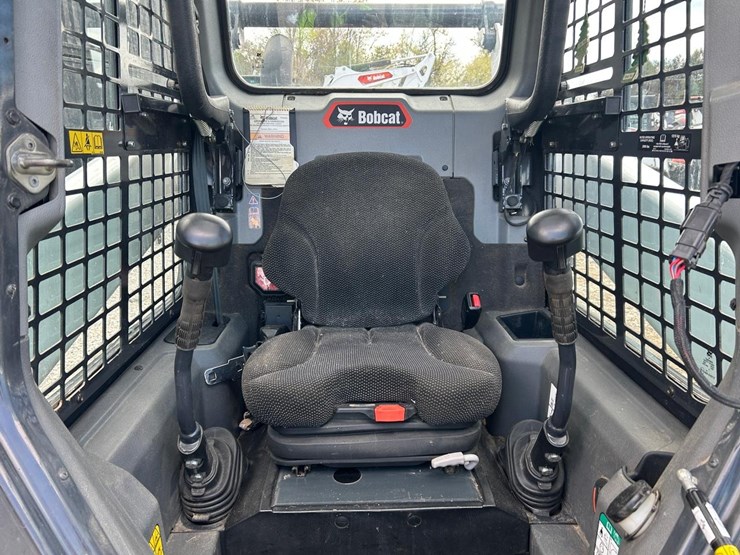 2021-bobcat-s76-image-18