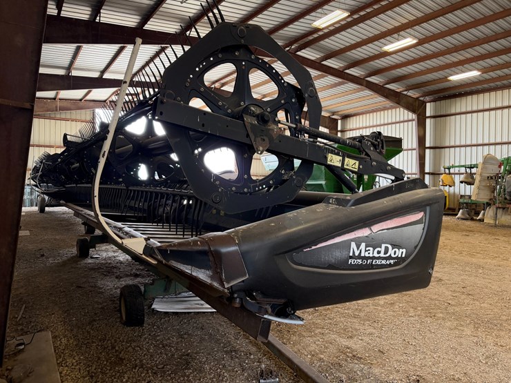 2013-mac-don-fd75-image-3