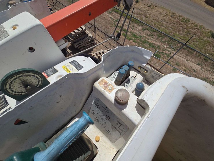 2011-international-workstar-7400-image-28