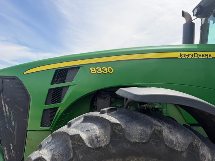 2007-john-deere-8330-image-29
