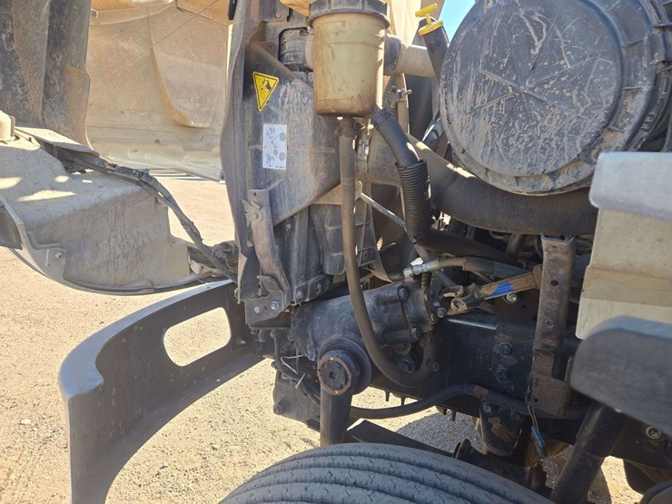 2011-international-workstar-7400-image-39