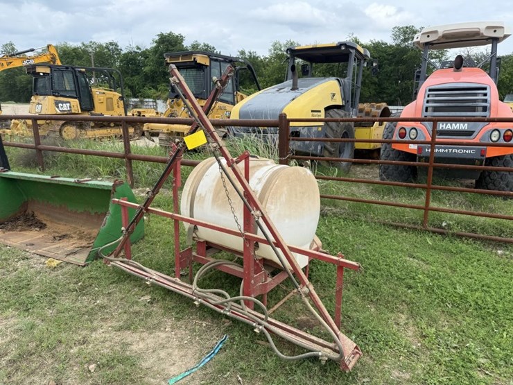 3pt-110gal-sprayer-20ft-booms-image-3