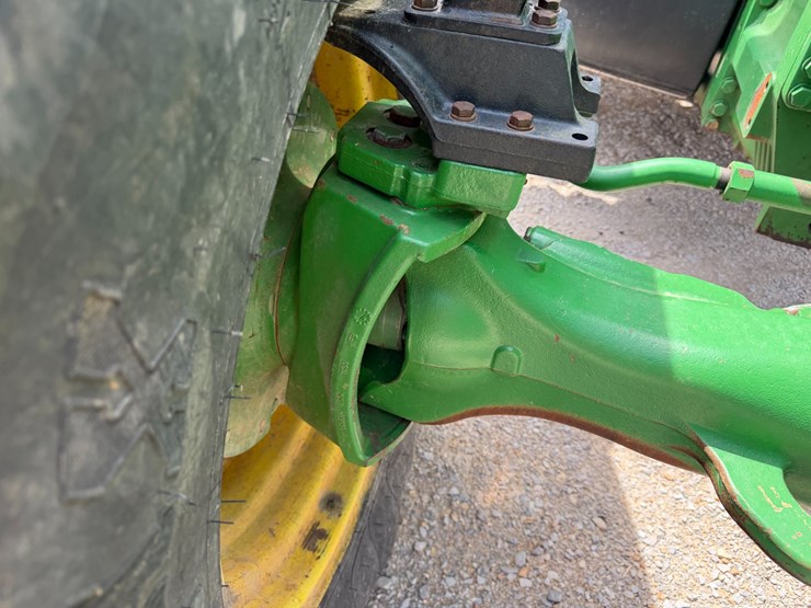 2004-john-deere-8230-image-17